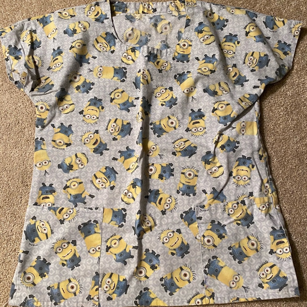 Scrub top